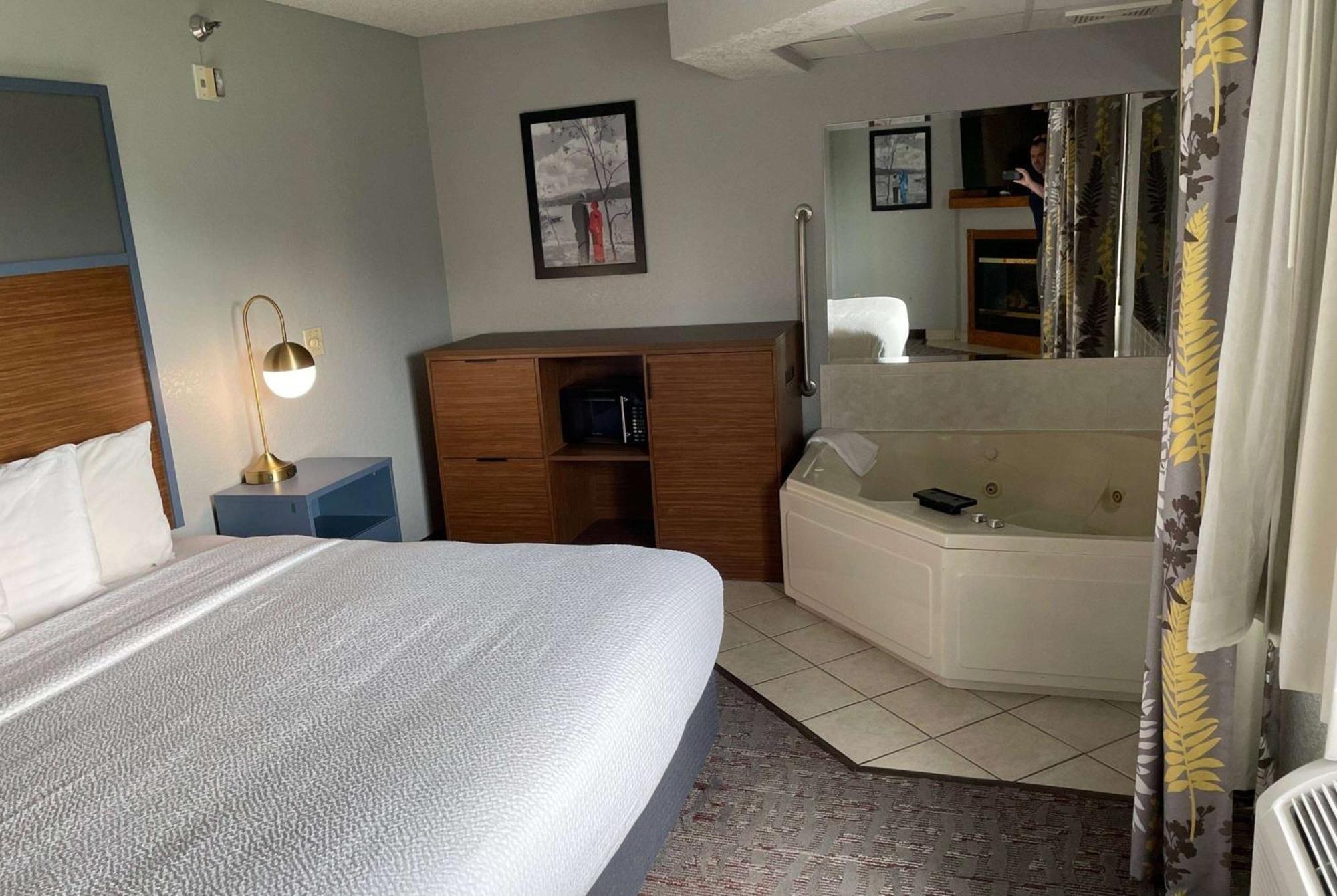 Americinn By Wyndham Ankeny/Des Moines Dış mekan fotoğraf